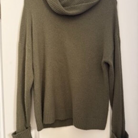 Moss green chenille cowl neck sweater - Picture 3 of 3